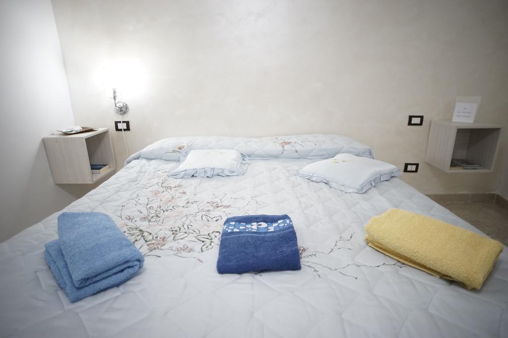 Alfa Quadro Bed & Breakfast Agrigento Bagian luar foto