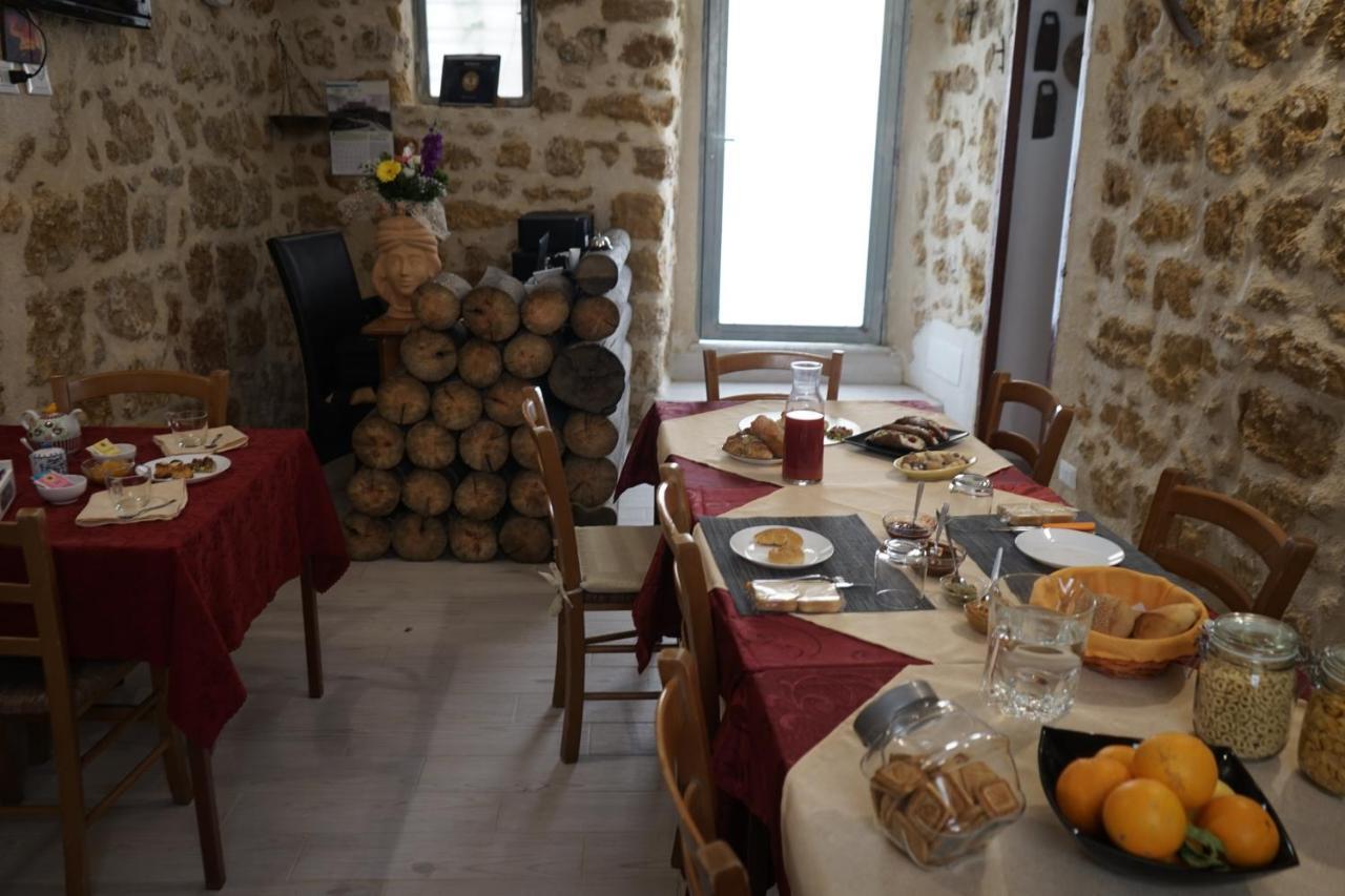 Alfa Quadro Bed & Breakfast Agrigento Bagian luar foto